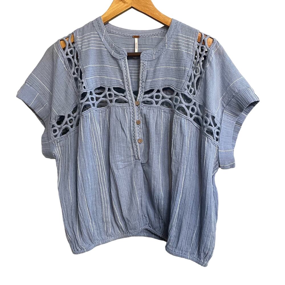 Free‎ People Top Cedar Striped Lace Trim Pullover Sz L Blue Cutouts Cropped